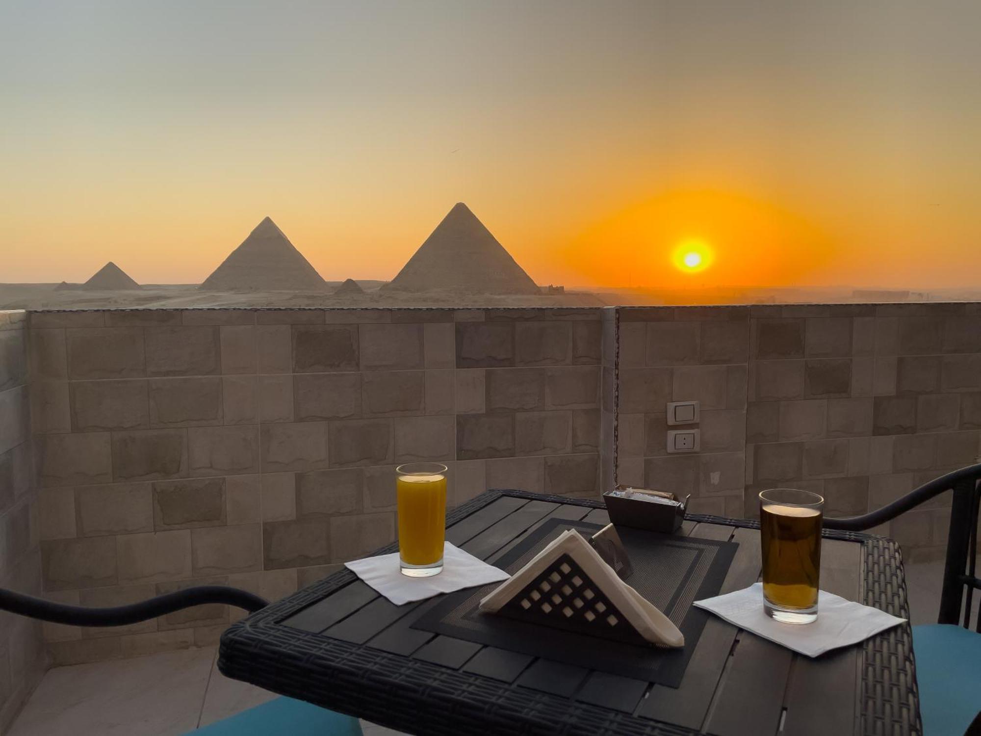 Jumeirah Pyramids View Inn Kafret el-Gabal Extérieur photo