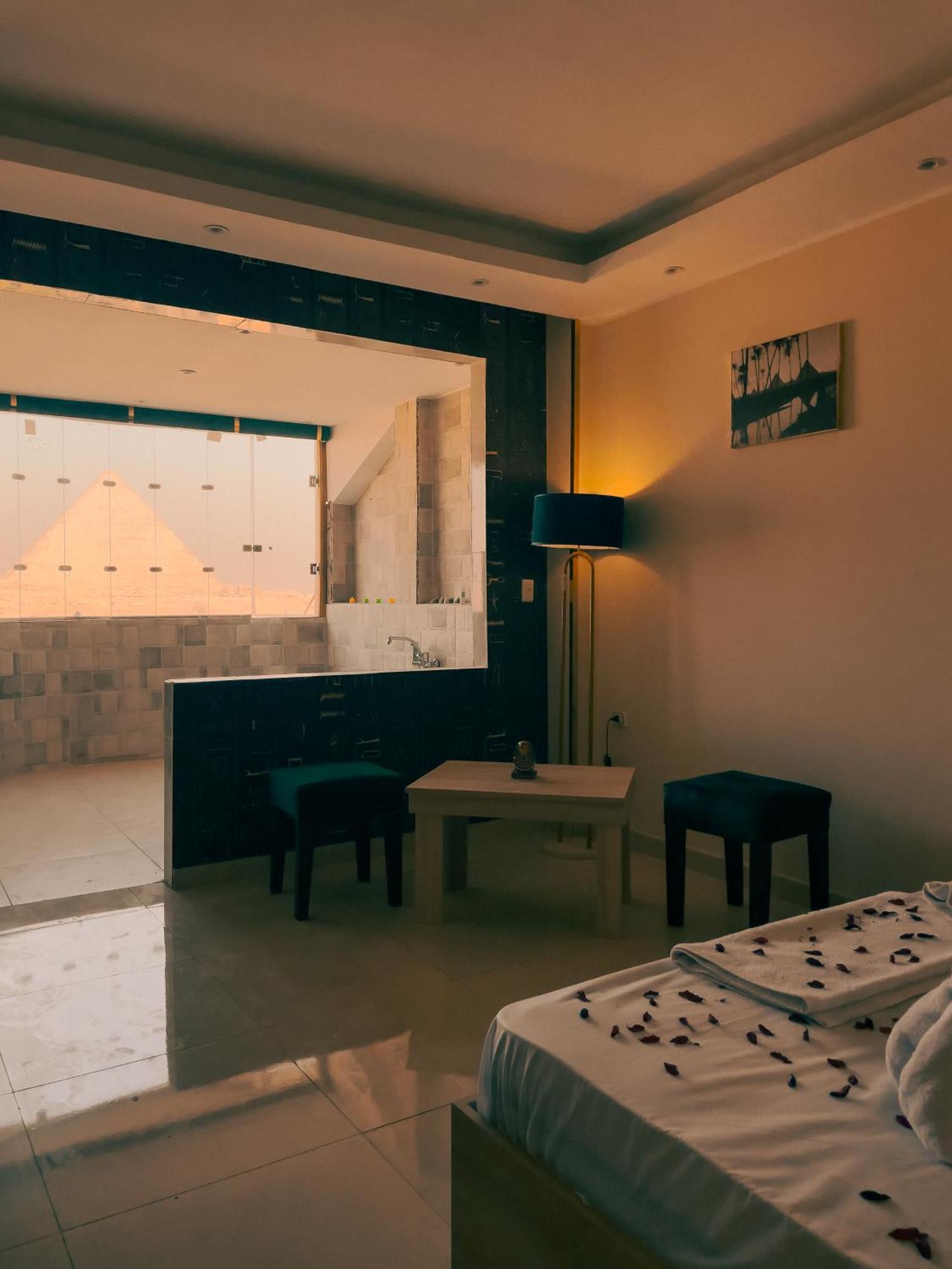 Jumeirah Pyramids View Inn Kafret el-Gabal Extérieur photo
