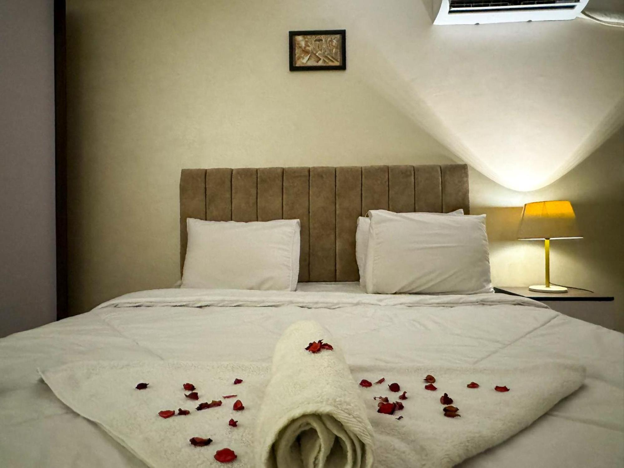 Jumeirah Pyramids View Inn Kafret el-Gabal Chambre photo